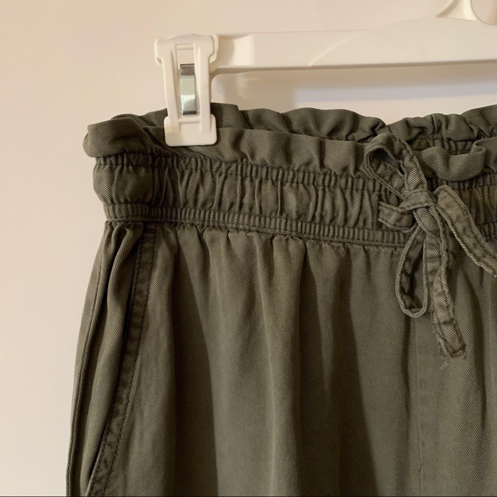 C&C California Loose Leg Size S Green Pants Elastic Waist Wide Frayed Hem Small - Picture 6 of 10